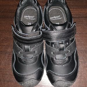 Kids Pediped from Nordstrom Black Leather Sneakers 29 or 12-12.5
